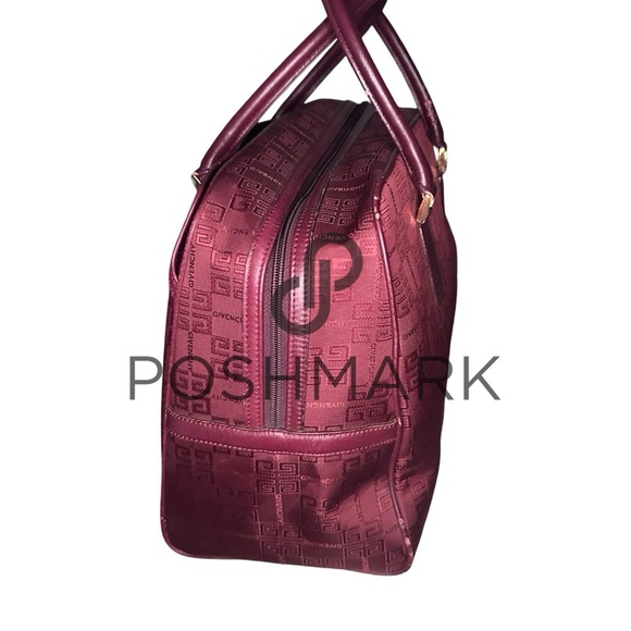 GIVENCHY Rare travel bag - Picture 6 of 16